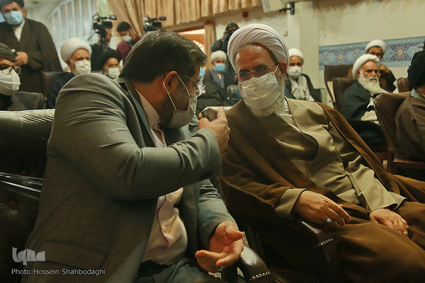 Gedenkveranstaltung zum 40. Todestag von Allama Tabatabai in Qom