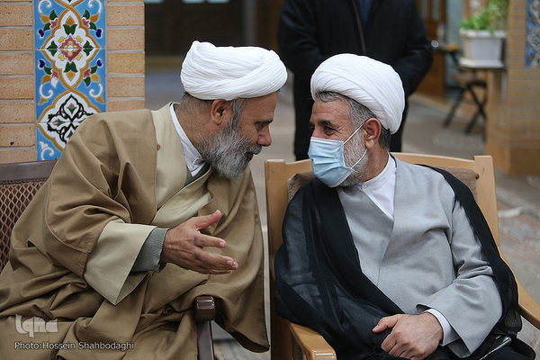 Gedenkveranstaltung zum 40. Todestag von Allama Tabatabai in Qom