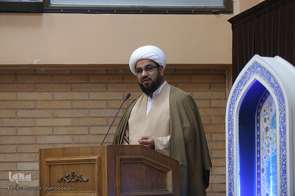 Gedenkveranstaltung zum 40. Todestag von Allama Tabatabai in Qom