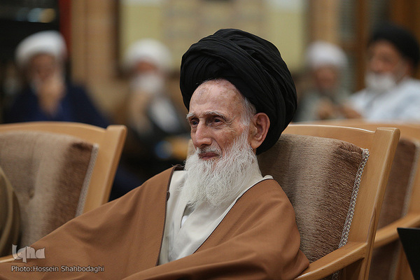 Gedenkveranstaltung zum 40. Todestag von Allama Tabatabai in Qom