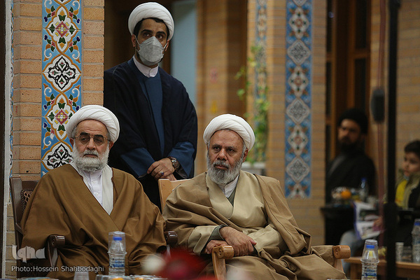 Gedenkveranstaltung zum 40. Todestag von Allama Tabatabai in Qom