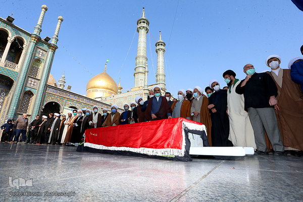 Ayatollah Muhsen Mudschtahid Schabestari wurde in Qom beigesetzt