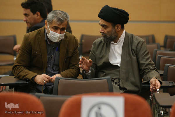 Nationale Tagung zu Ehren von Allama Misbah Yazdi