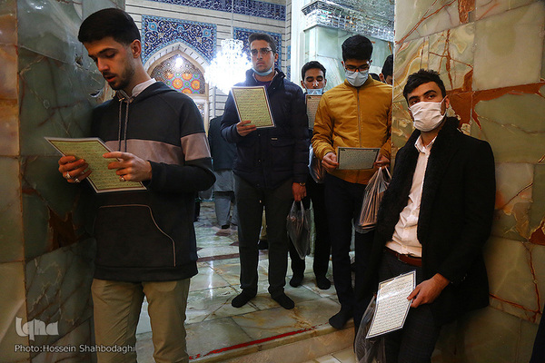 Jahrestag der Geburt von Sayyida Zainab (as.) in Qom gefeiert
