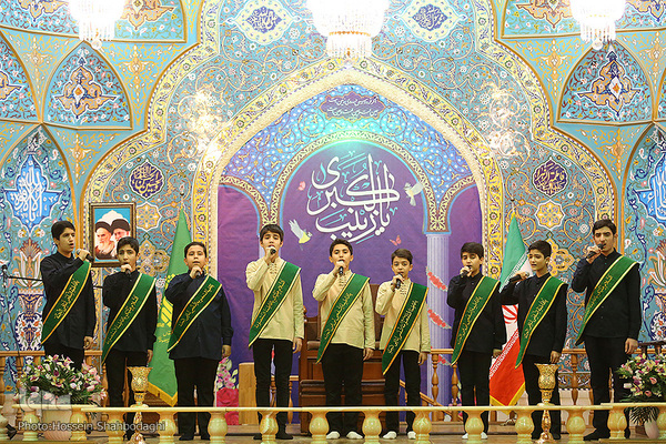 Jahrestag der Geburt von Sayyida Zainab (as.) in Qom gefeiert