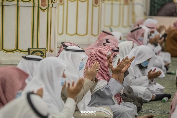 Regengebet in Al-Haram-Moschee