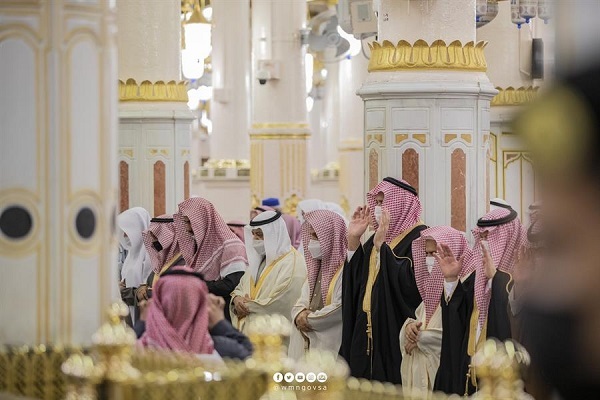 Regengebet in Al-Haram-Moschee