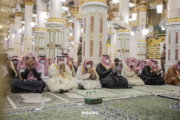 Regengebet in Al-Haram-Moschee