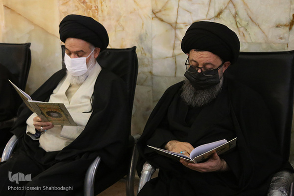 Qom: Festakt zum ersten Todestag von Allama Misbah