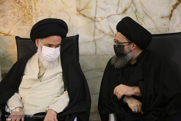 Qom: Festakt zum ersten Todestag von Allama Misbah