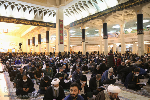 Qom: Festakt zum ersten Todestag von Allama Misbah