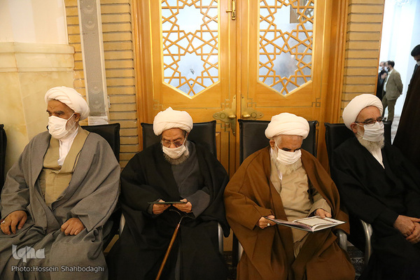 Qom: Festakt zum ersten Todestag von Allama Misbah