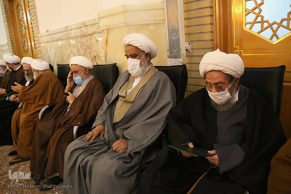 Qom: Festakt zum ersten Todestag von Allama Misbah