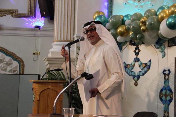 Konvertierte junge Frau nahm den Namen Fatima an