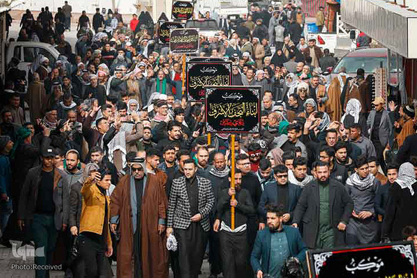 Schiiten trauern um Imam Hadi (as.)