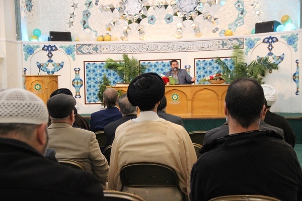 Vorbereitung auf Monat Ramadan durch Reinigung und Staubwischen