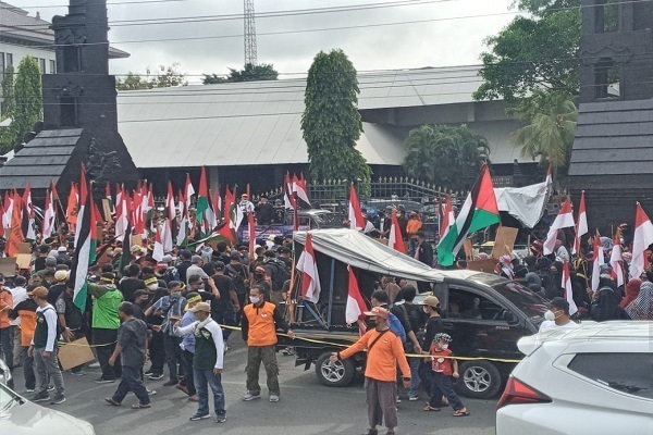 Al-Quds-Marsch 2022 vor der US-Botschaft in Jakarta