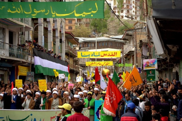 Tausende Muslime begehen den internationalen Al-Quds-Tag in Kargil