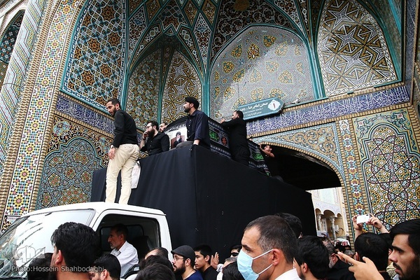 Ayatollah Fateminia in Qom beigesetzt
