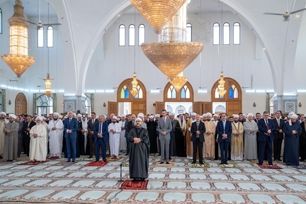 Syriens Präsident nahm am  Gebet zum Opferfest  teil