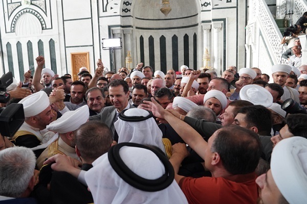 Syriens Präsident nahm am  Gebet zum Opferfest  teil