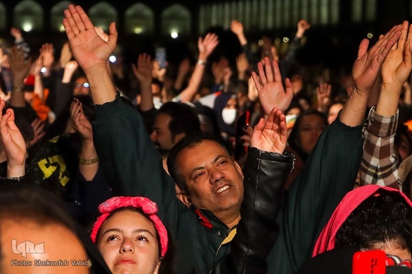 Muslime feiern Beginn des Ramadan in Isfahan