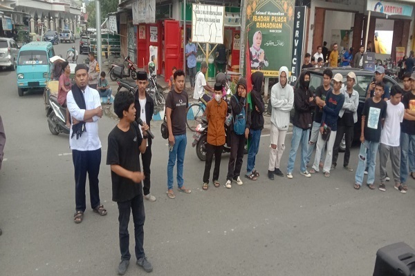 Jakarta: Kundgebung zum Internationalen Al-Quds-Tag vor der US-Botschaft