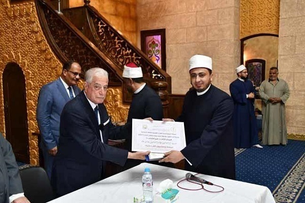 Ehrung der besten Koran-Genies in internationalen Wettbewerbe in Ägypten