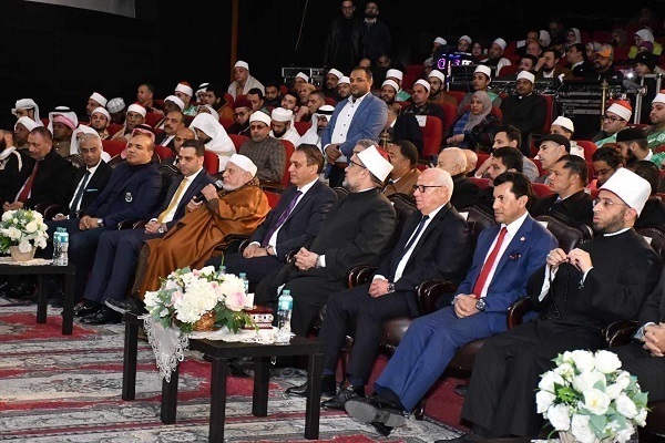 Ehrung der besten Koran-Genies in internationalen Wettbewerbe in Ägypten