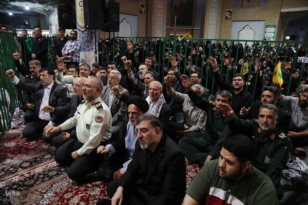 Qom verneigt sich vor Märtyrer Abbas Nilforushan