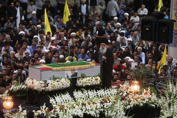 Qom verneigt sich vor Märtyrer Abbas Nilforushan