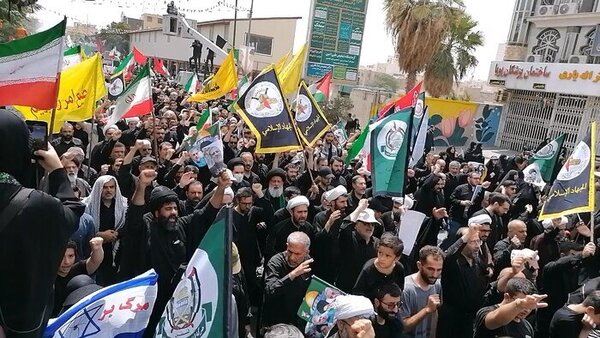 Große Anteilnahme und langer Trauerzug für Märtyrer Izadi