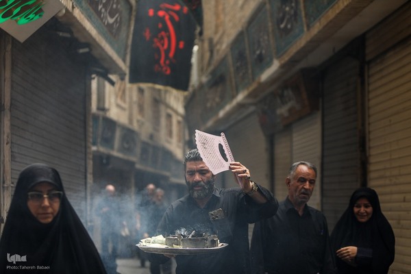 Teheraner trauern um Imam Hussein (as.)