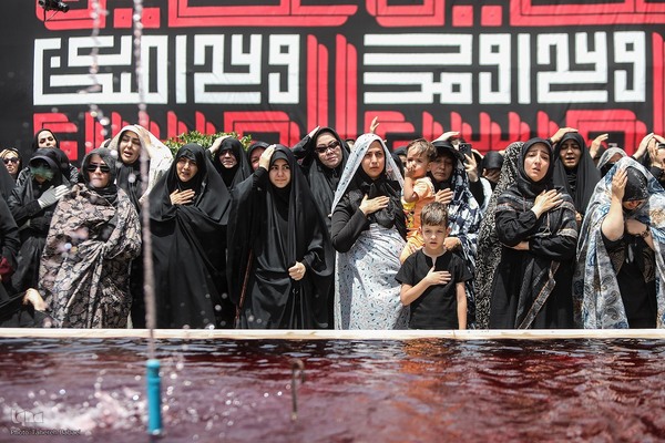 Teheraner trauern um Imam Hussein (as.)