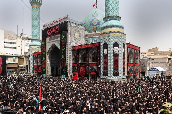 Teheraner trauern um Imam Hussein (as.)