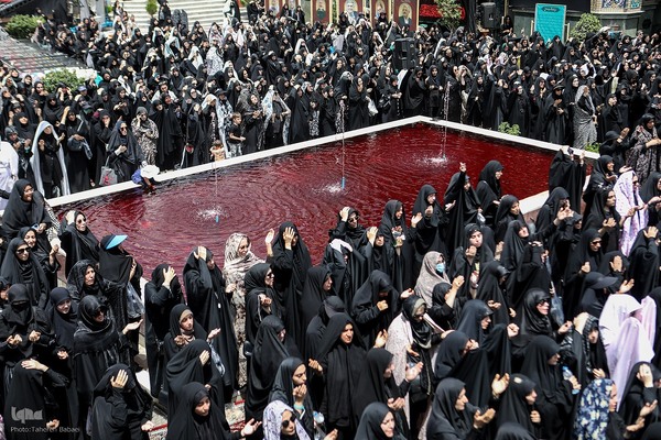 Teheraner trauern um Imam Hussein (as.)