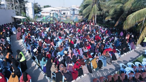 „Koran- und Brüderschafts“-Treffen in Mogadischu