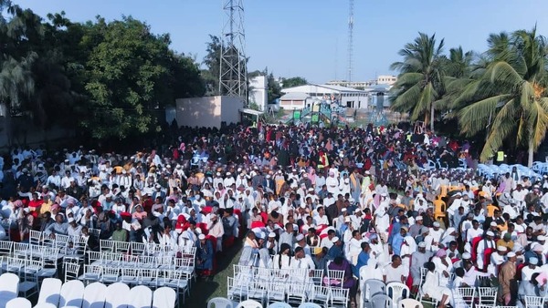 „Koran- und Brüderschafts“-Treffen in Mogadischu