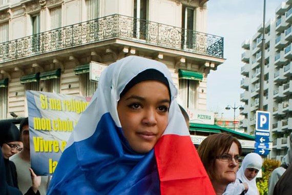 Sarkozy to Ban the Hijab if Elected