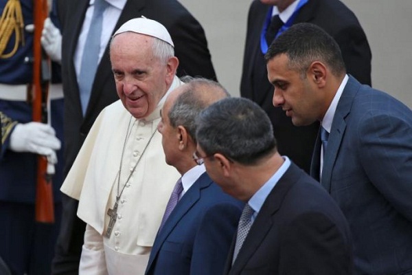 Pope Visits Mosque in Azerbaijan
