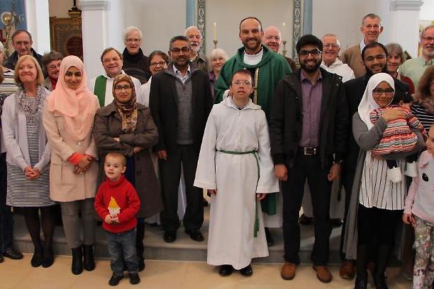 Newbury Muslims and Christians Unite in Solidarity