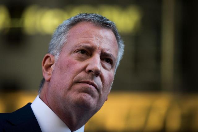 New York Mayor Bill de Blasio Threatens to Sue US government if Muslims Are Forced to Sign Up to ‘Registry’