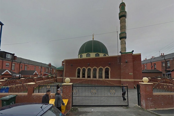 British Imam Dies from Head Injury While Walking Home