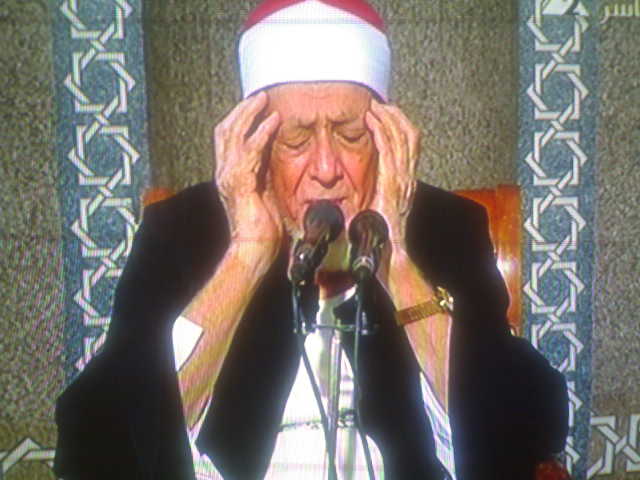 Listen to Entire Quran Recited by Sheikh Ahmed Amer Listen to Entire Quran Recited by Sheikh Ahmed Amer