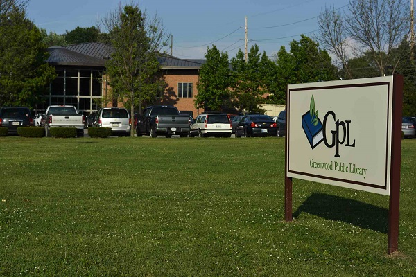 Library in Greenwood, Indiana, Hosting exhibition on Quran