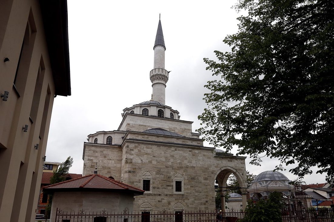 Banja Luka Mosque Rises from Rubble Banja Luka Mosque Rises from Rubble