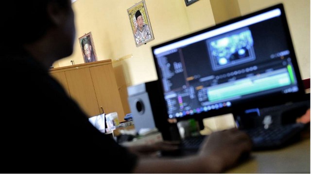 The Indonesian Muslim ‘Cyberwarriors’ Who Are Battling Islamic State Online