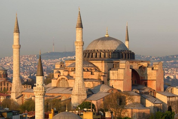 Turkey Dismisses Greek Criticism of Quran Reading in Hagia Sophia