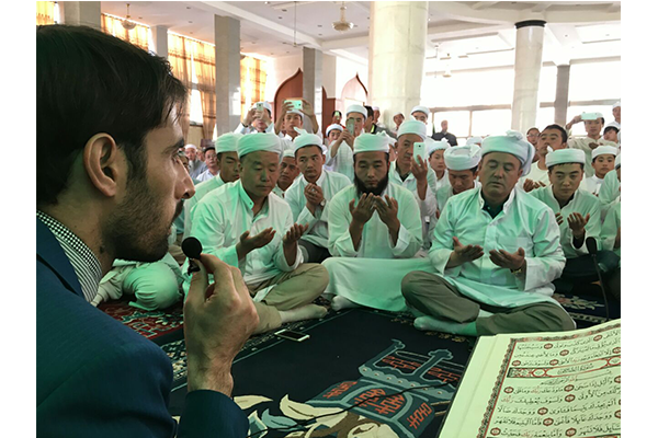 Iranian Qaris in China