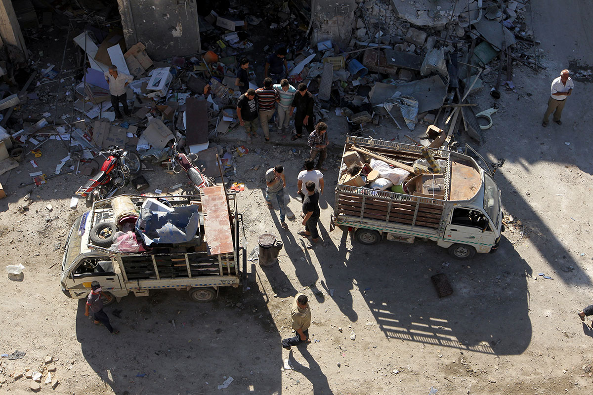 Air strikes on Syria's rebel-held areas continue Air strikes on Syria's rebel-held areas continue
